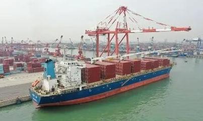 多用途船“变身”集装箱船！中远海运特运“鼎海”轮开启航运新篇章